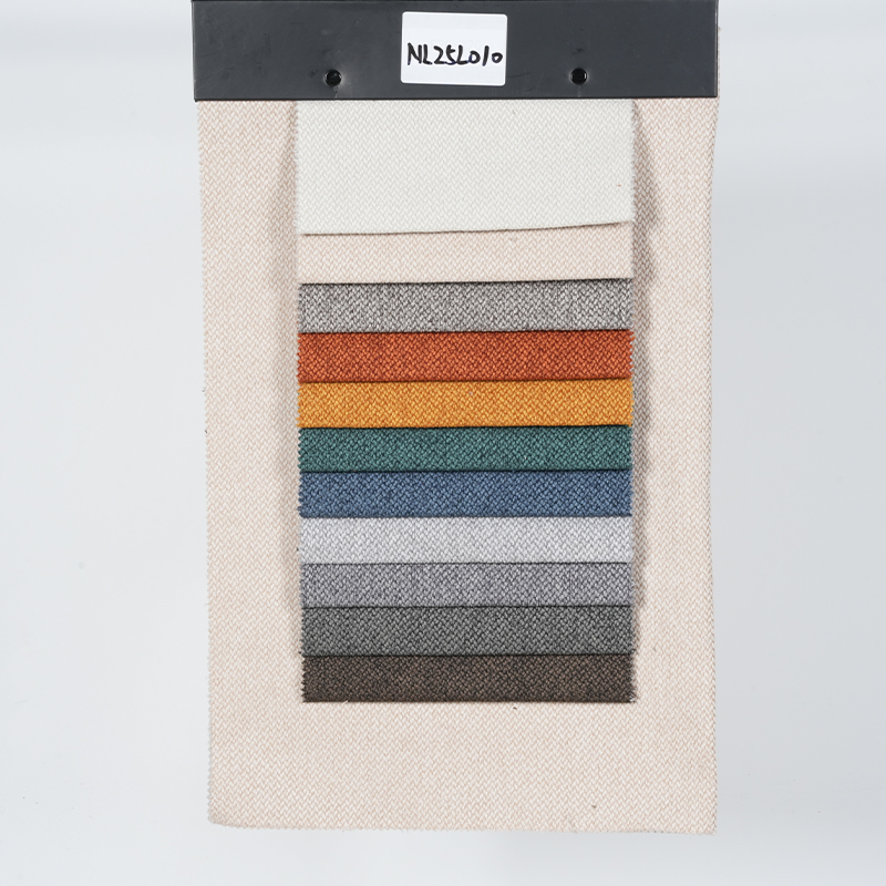 Balıksırtı Jakarlı Polyester Koltuk Kumaşı